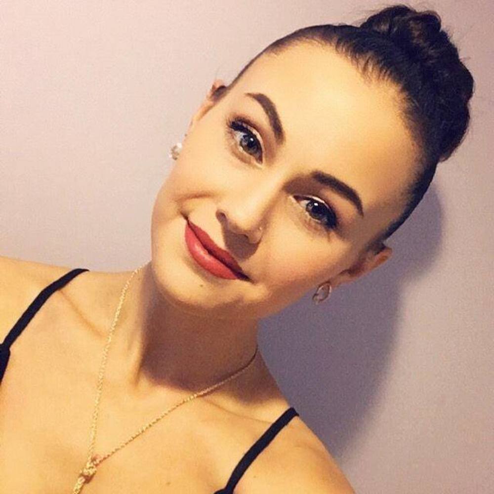 Meet your Posher, Valerie